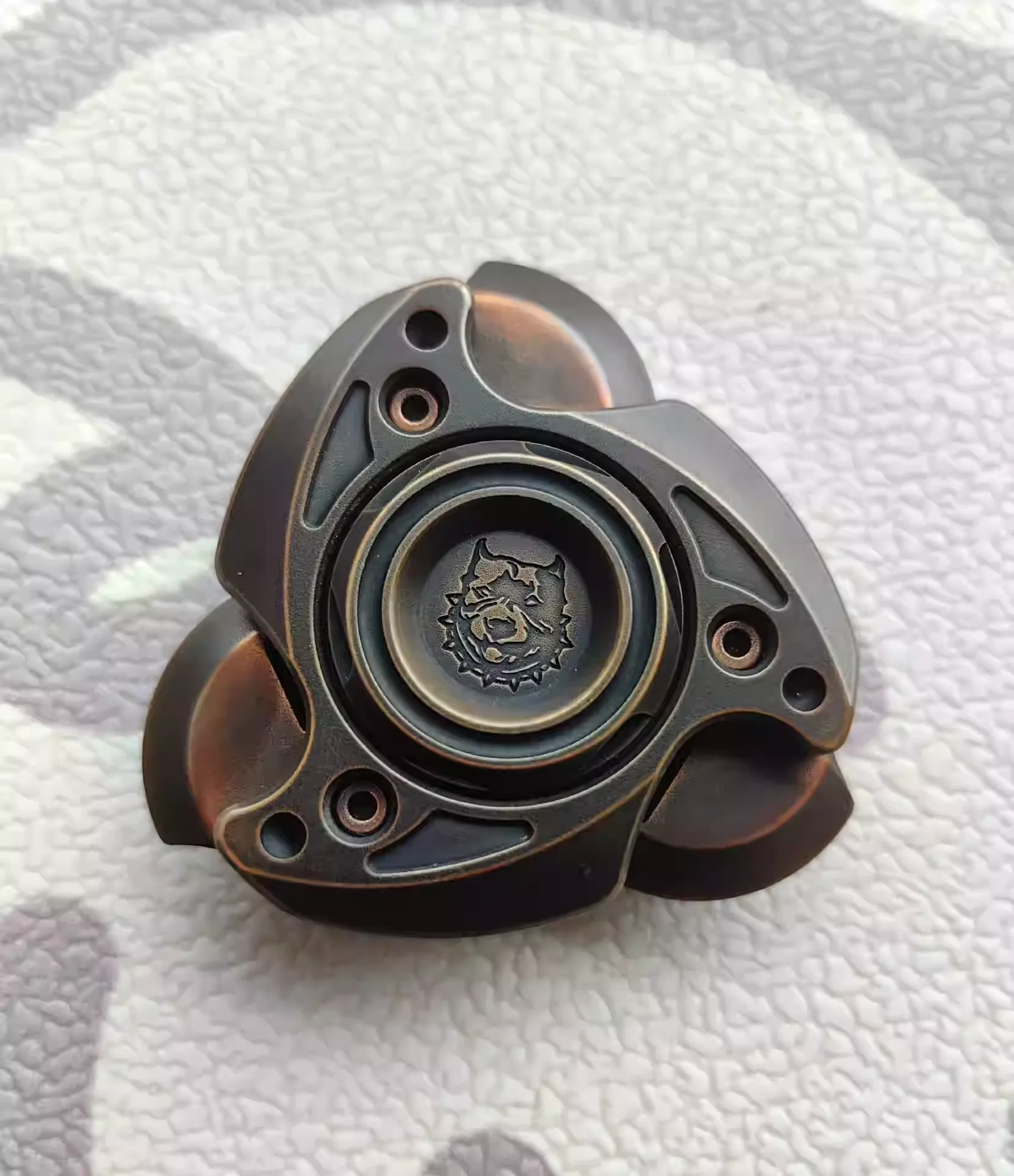 

KTS Copper Blood Blade Fingertip Gyroscope EDC