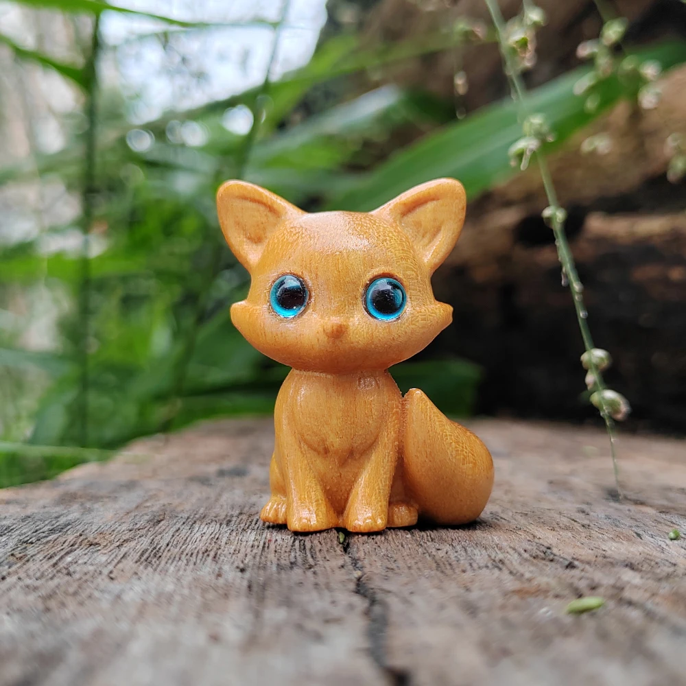 1.7inch Wooden Carved Fox Figurine Ornament, Hand-Carved, Cartoon Style, Animal Theme. Suitable for home decoration, Christmas decorations, housewarming gifts, birthday gifts, centerpiece decoration, fireplace, living room