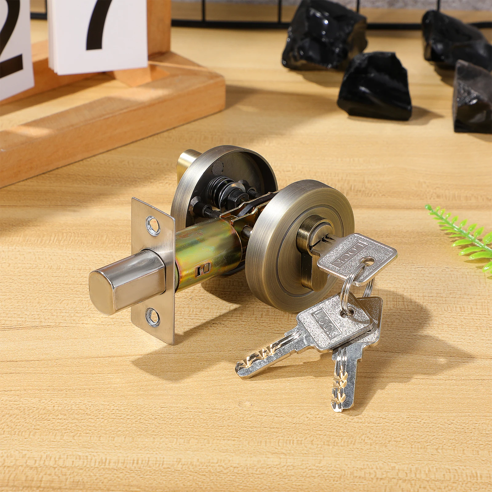 

Single Cylinder Zinc Alloy Keyed Bedroom Bathroom Entry Deadbolt Hidden Bolt Lock For Front Exterior Door Knob Durable Long
