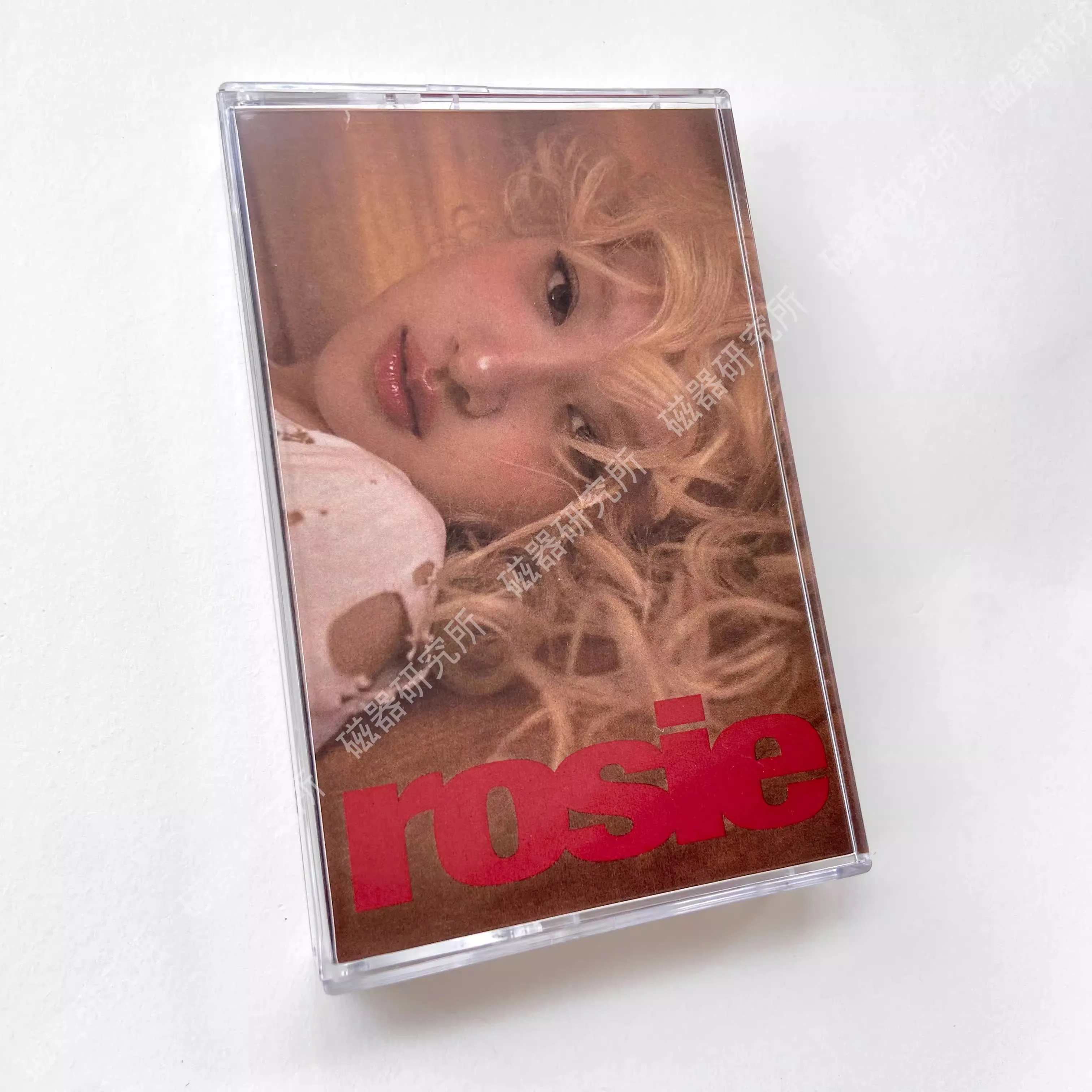 K-pop Girl Idol Groups APT Music Tape Rosie Album Vampirehollie Cassette Cosplay Walkman Recorder Koleksi Kotak Soundtrack Mobil