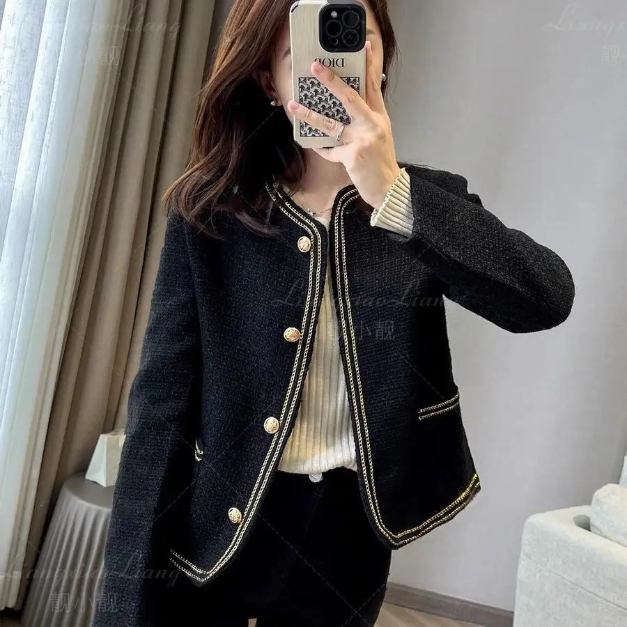 

Women 2024 Spring Autumn Fashion Elegant Cropped Jacket Female Buttons Long Sleeves Coats Ladies O-neck Loose Outerwear R777