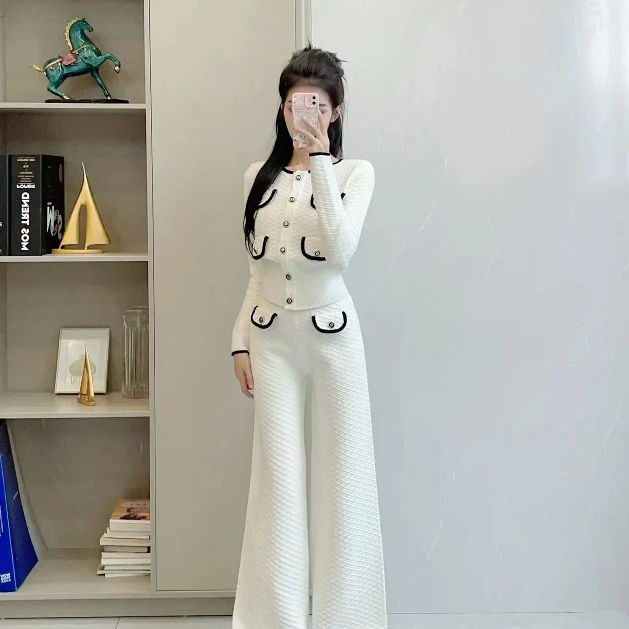 

New Fashionable Socialite Style Commuting Knitted Heavy-Duty Woolen Round Neck Long Sleeved Cardigan Jacket+Straight Leg Pants