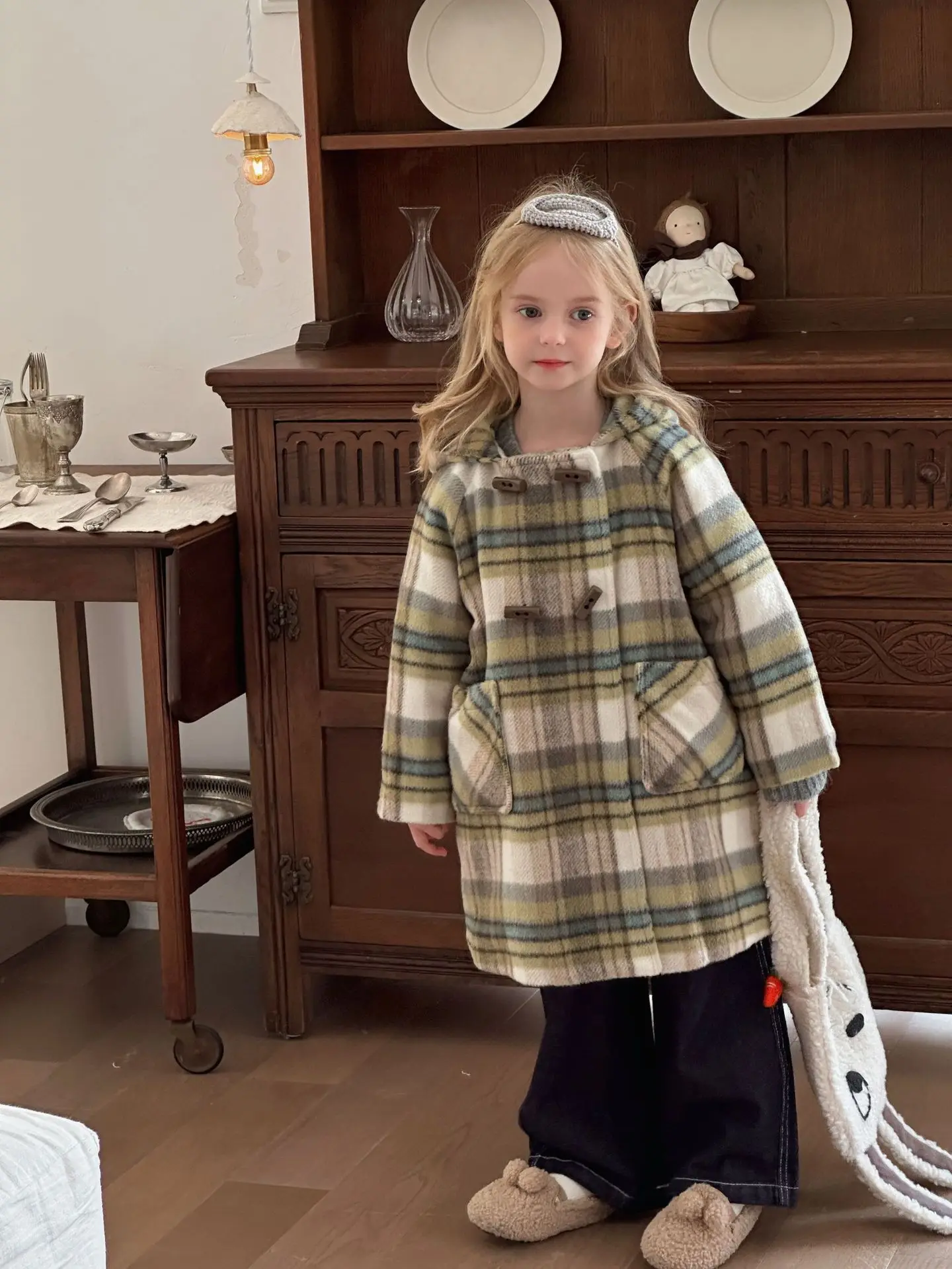 Girls Coat 2024 Winter New Childrens Wear Korean Style Baby Girls Hooded Long Clip Cotton Wool Coat Casual Simple Daily image 5