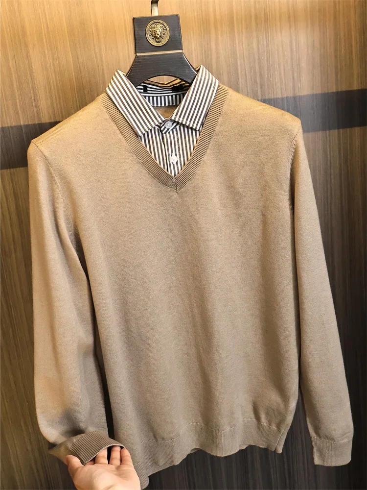 

Faionable Urban Knitted Sweater for Men Pure Color Casual Collar Fake Two-Piece Layering Autumn Winter Long Sve Striped