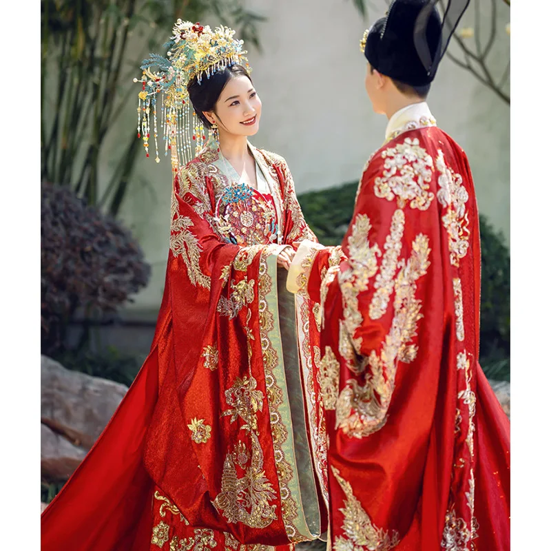 Han Clothing Ming Men's and Women's Full Set Wedding Dress Xiuhe 2026 New Design for Lovers a Chaplet Robes Large Tail