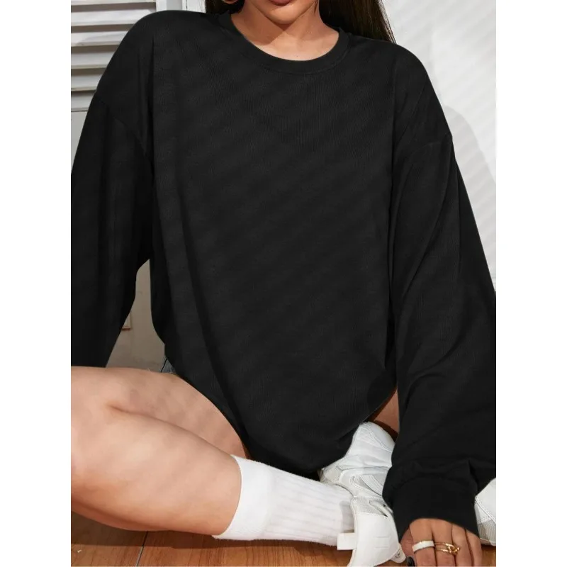 Modna damska koszulka z długim rękawem w jednolitym kolorze, z okrągłym dekoltem, w rozmiarach plus size 1XL-5XL, idealna na jesień, codzienna i wygodna.