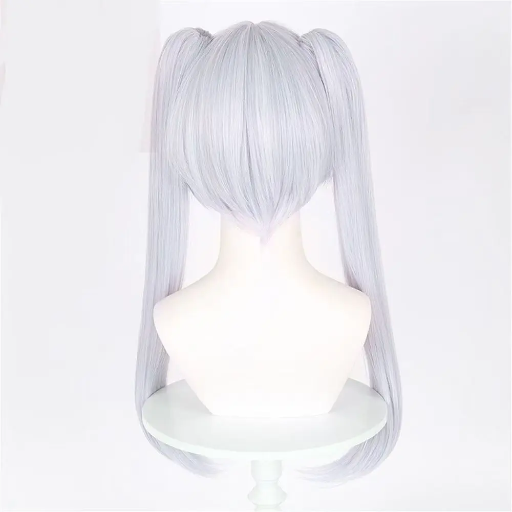 Wig cosplay Anime Frieren wig sintetis berkualitas tinggi dengan warna putih perak pendek dan kuncir ganda wig acara realitas anime dengan jaring mawar.
