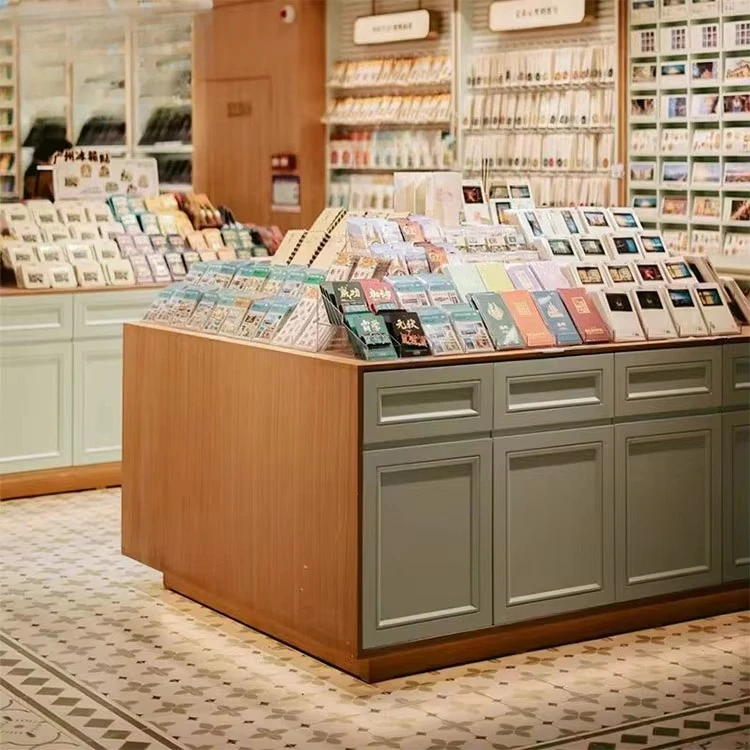 Modern Eco-Friendly Wooden Display Cabinets Retail Gift Counter for Supermarket Malls Green Display Racks
