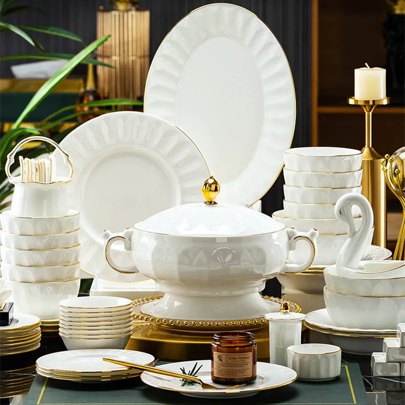 Luxury Nordic fine bone china 72pcs white porcelain tableware sustainable tableware set golden European edge elegant