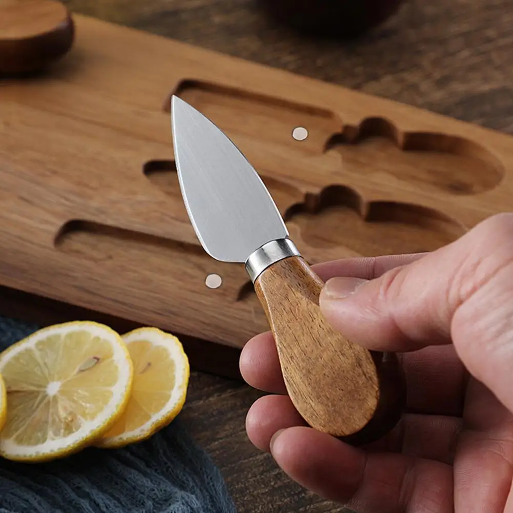 مجموعة شوكة الجبن مجموعة ألواح الجبن مجموعة أطباق الجبن الأنيقة مع سكاكين لوح خشبي طبيعي طلاء للطعام للترفيه