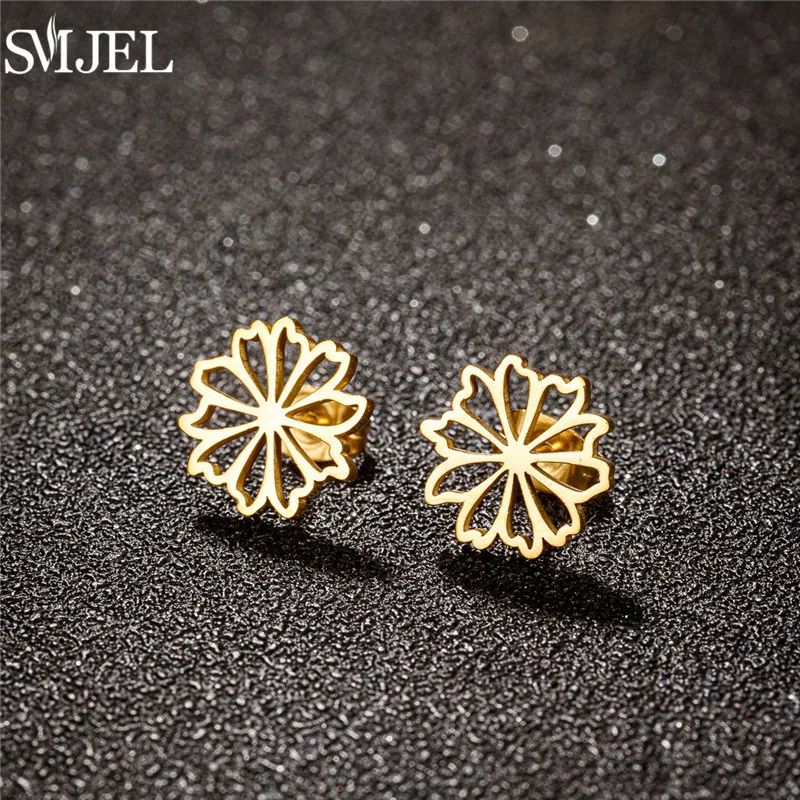 SMJEL Elegant Stainelss Steel Daisy Stud Earrings for Women Engagement Jewelry Asymmetric Flower Earings Travel Party Pendientes