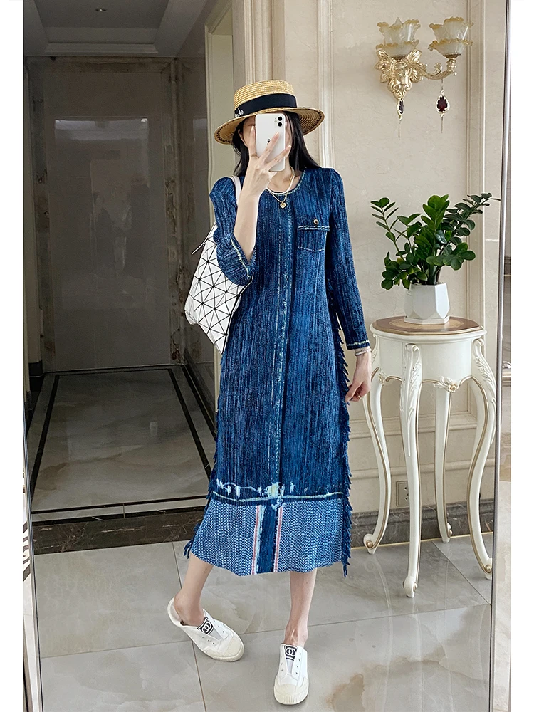 SMVP 여성 우아한 드레스 2025 봄 가을 새로운 Pleated 데님 컬러 라운드 넥 긴 소매 느슨한 대형 디자인 드레스