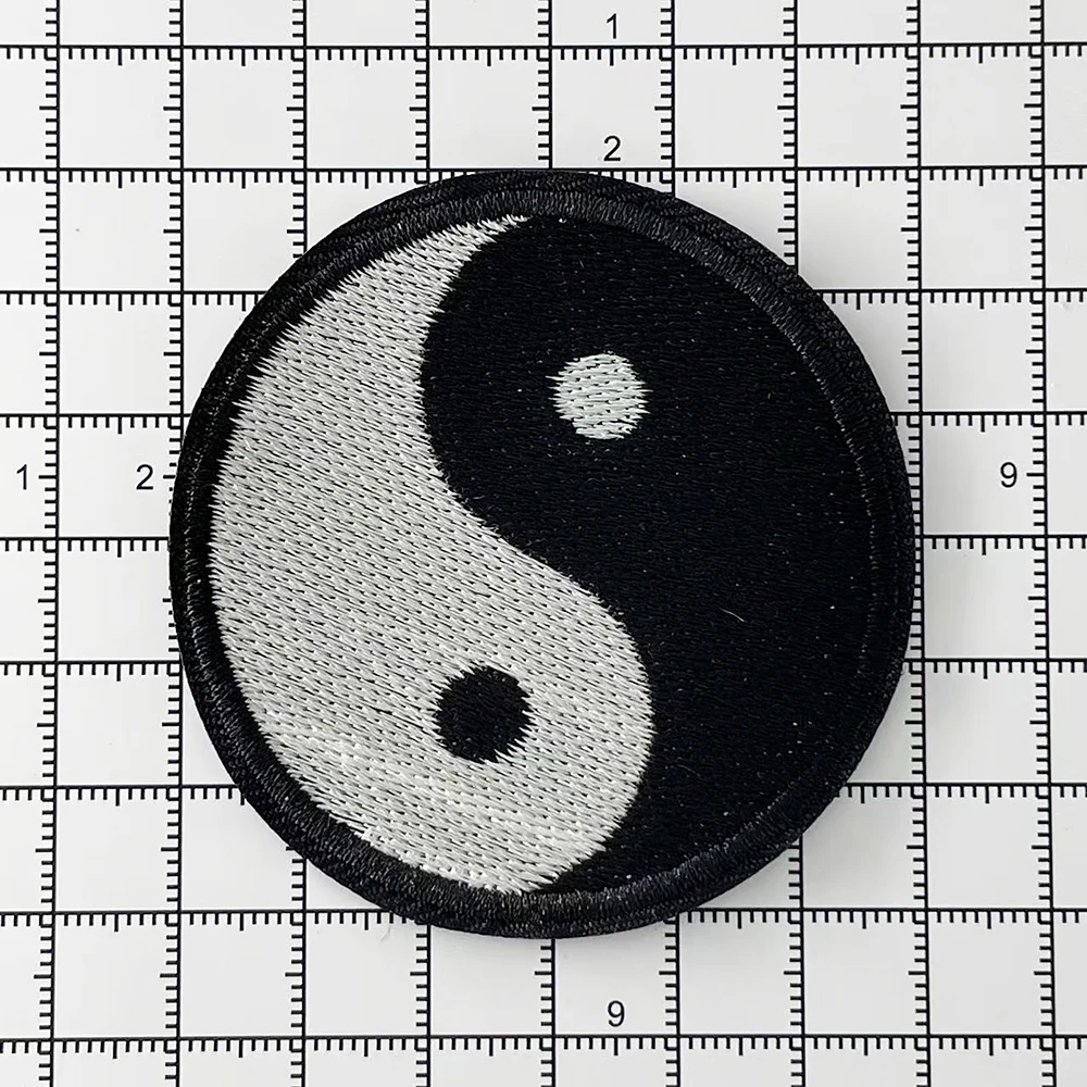 

The Eight Diagrams Tai Chi Cloth Badges Mend Decorate Patch Jeans Bag Clothes Apparel Sewing Decoration Applique Patches