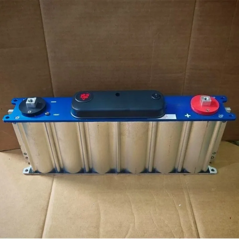 Car rectifier, car audio capacitor