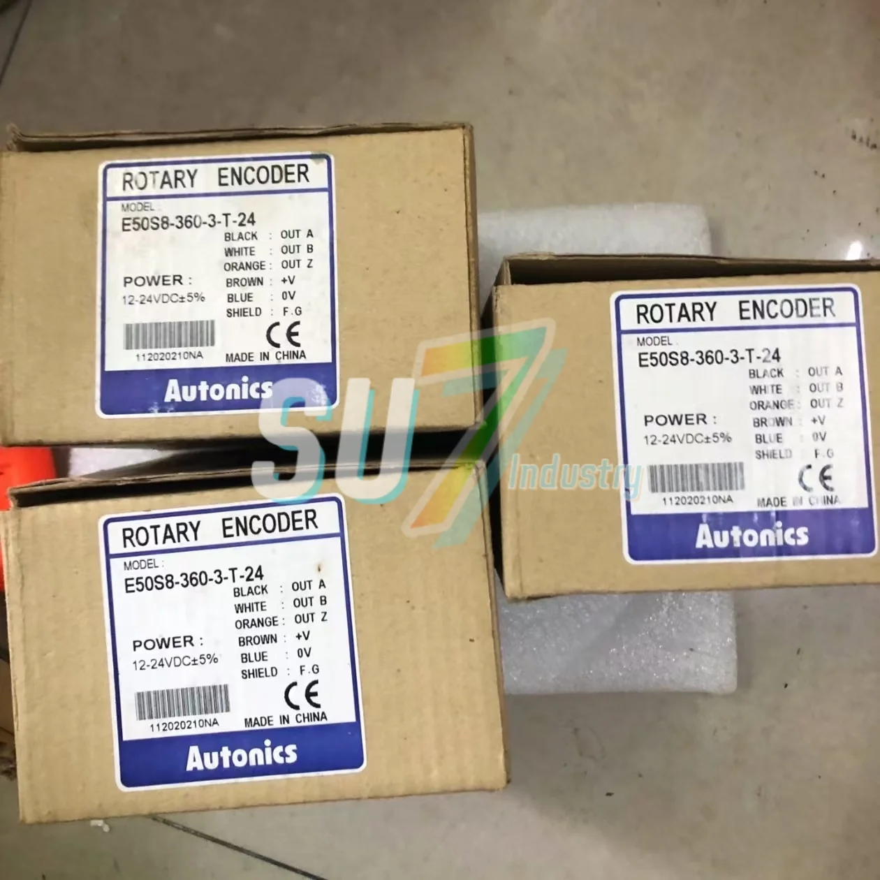 E40S6-2000-3-T-24 E50S8-360-3-T-24 ロータリー エンコーダ 倉庫に新入荷