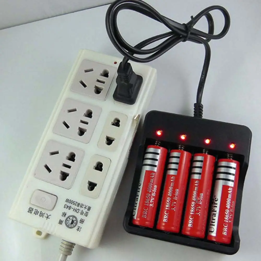 

4 Slot Smart Charger Charge Dock Auto Stop Charger Battery Charger Charger Adapter Li-ion Battery Lithium Battery Charger