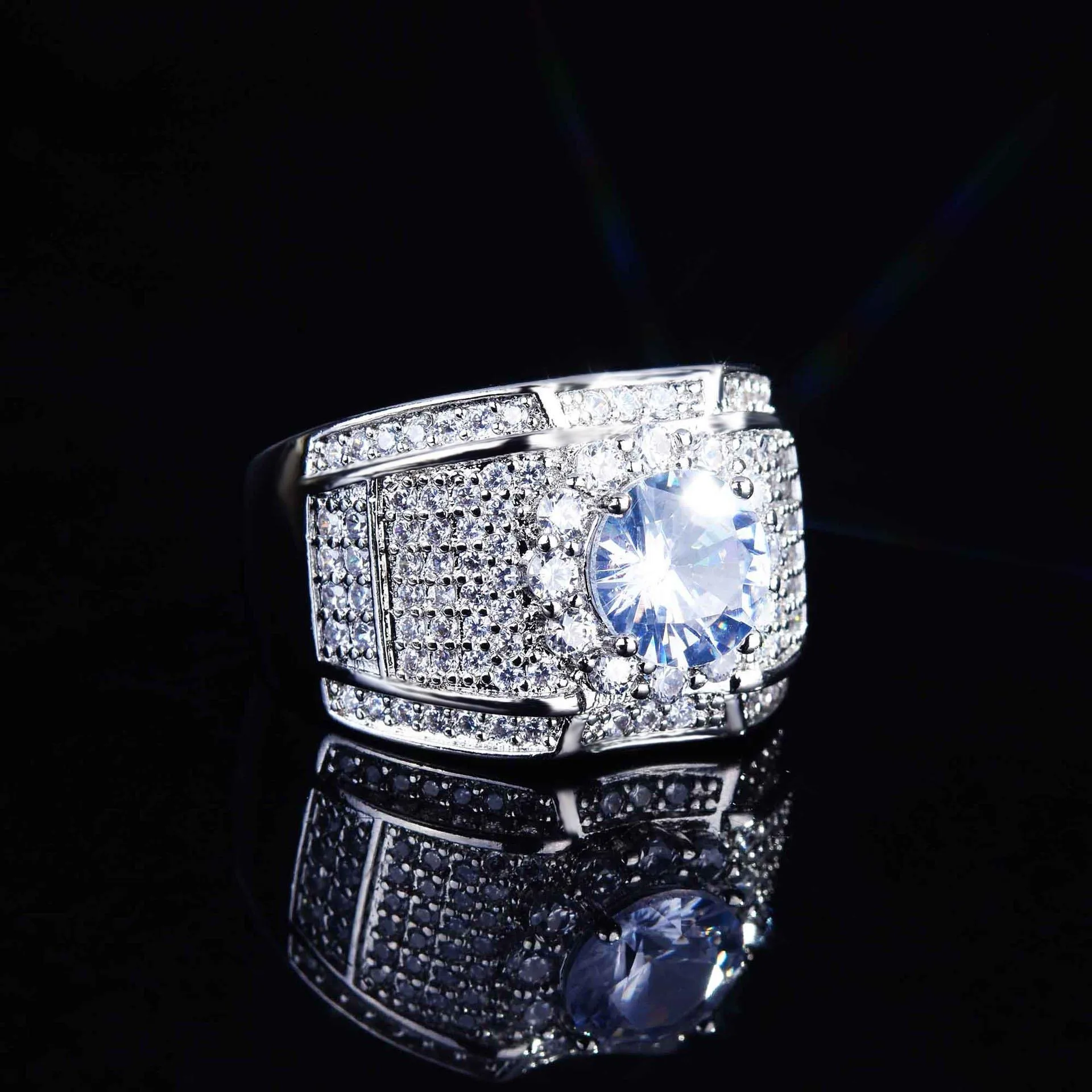 Genuine 18k gold  Engagement Ring for men luxury Full Paved diamond 1 8 k Elegant Simple Female Jewelry Ring Hot Sale mens rings