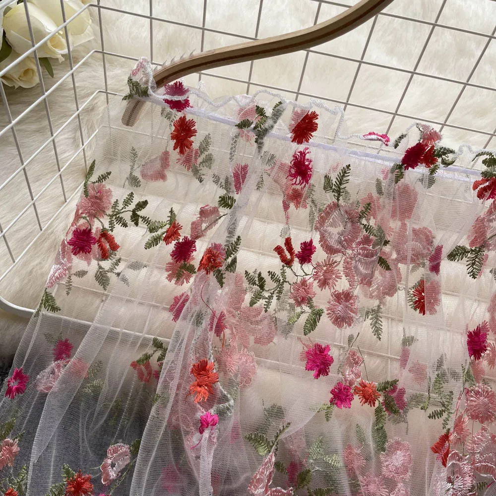 Um ombro tule bordado sheer topos verão nova moda feminina na moda flor solta manga longa puff curto renda topo feminino