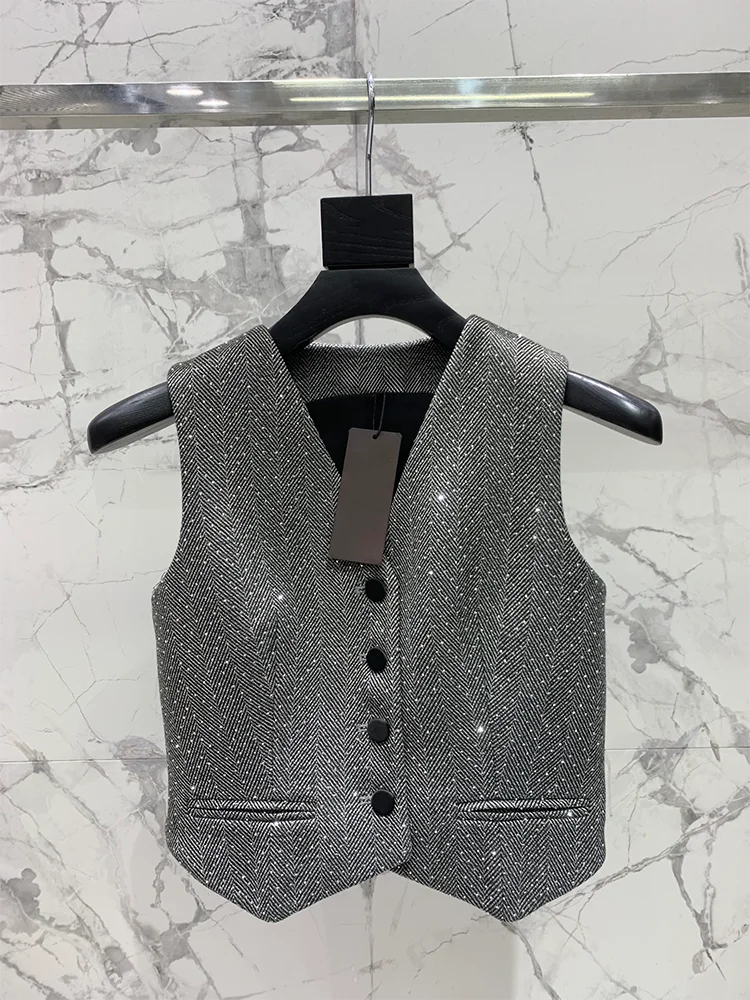 vest