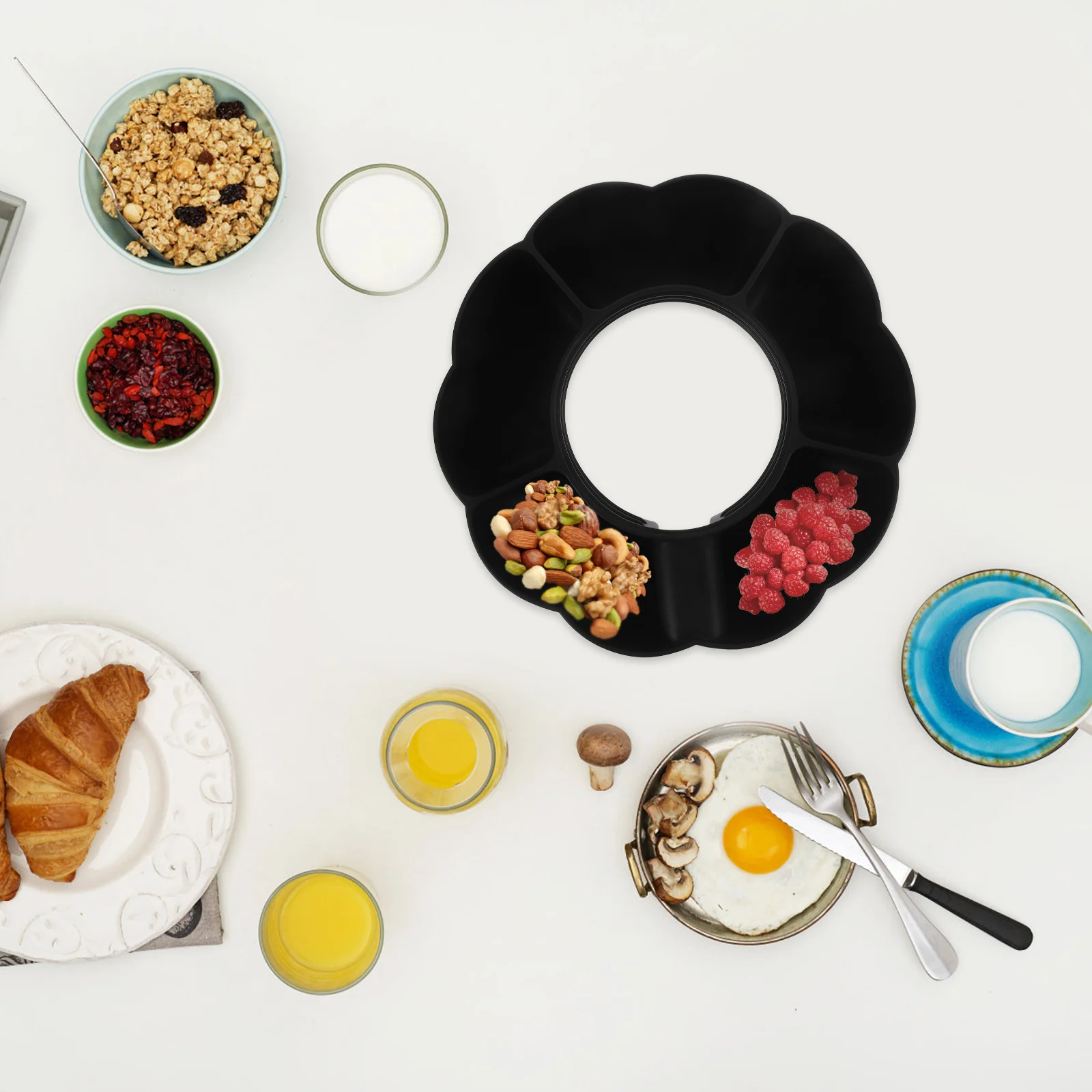 

Silicone Snack Dish Divided Compartments Multi-Function Fruit Plate for Wedding Party Use Dried Fruit Plate Candy Storage Tray