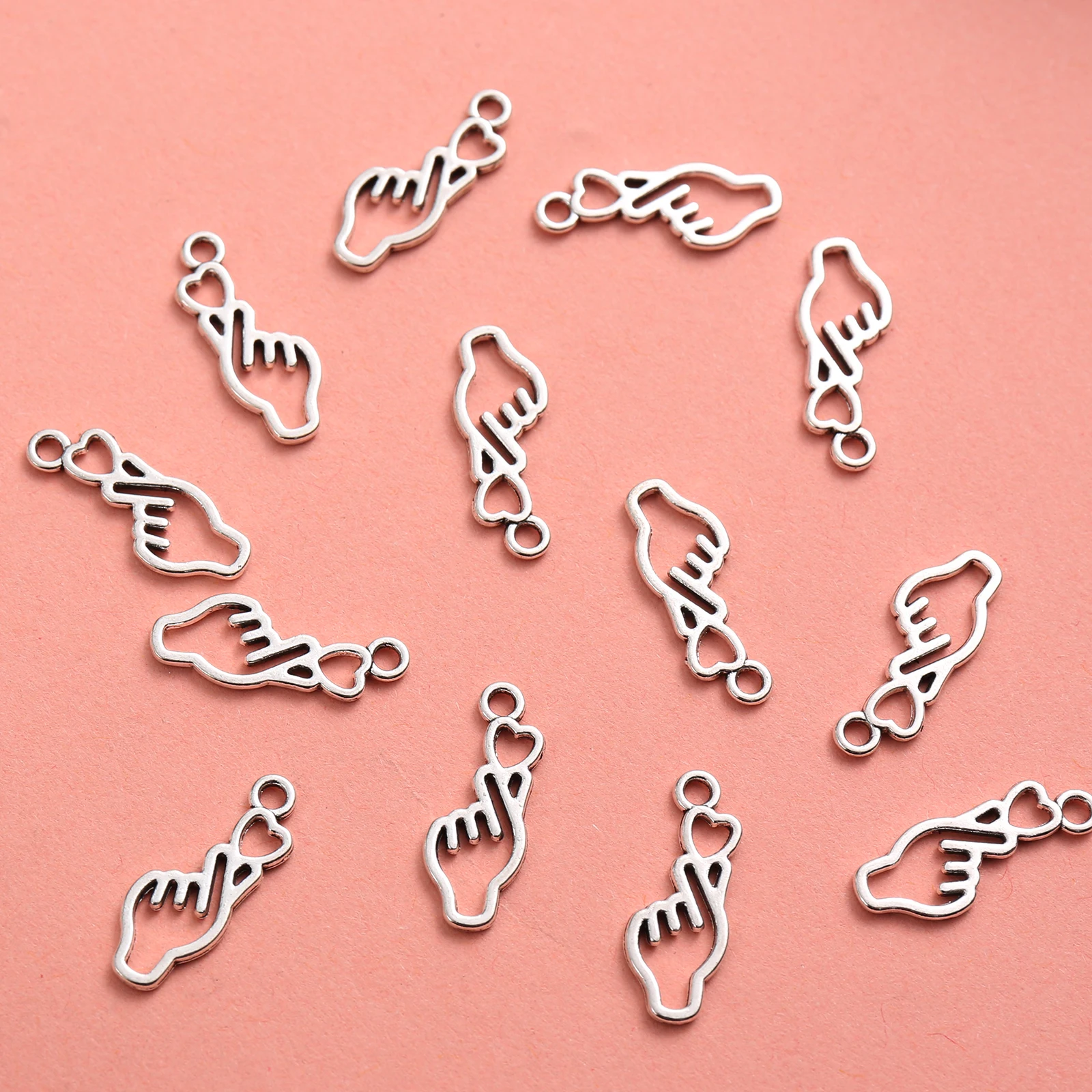 40 Hollow Heart Gesture Charms, Simple Line Hollow Heart Pendants, Suitable for DIY Bracelets, Necklaces, Earrings, Vintage Handmade Beaded Jewelry Accessories