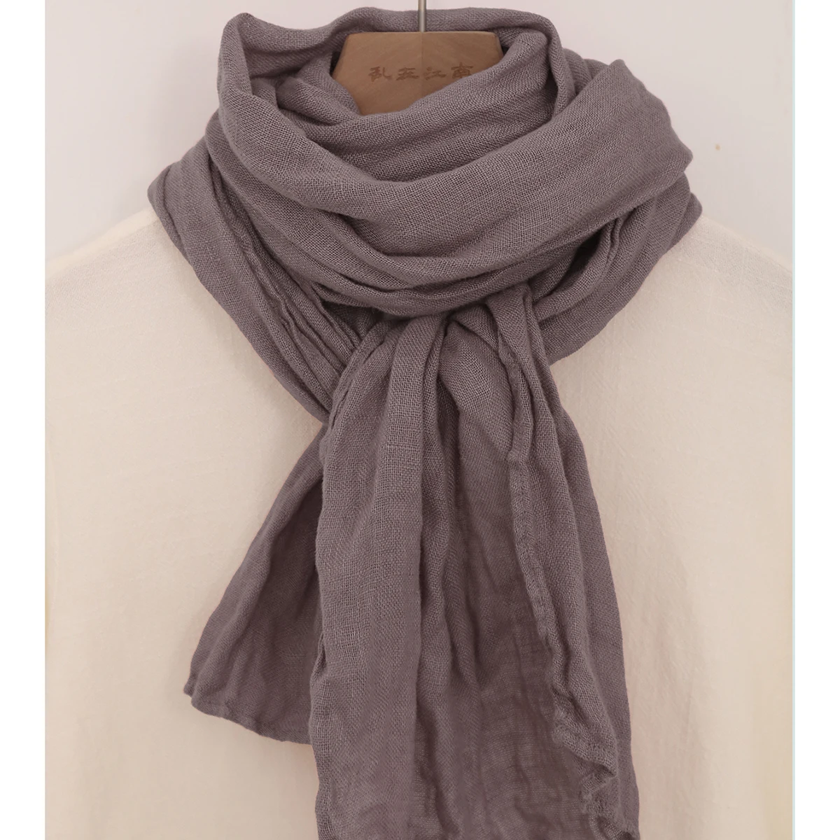 LZJN Autumn Winter Linen Scarf Solid Color National Sty High End Pure Natural Fabric Neck Warmer Decoration Slim Style Versatile