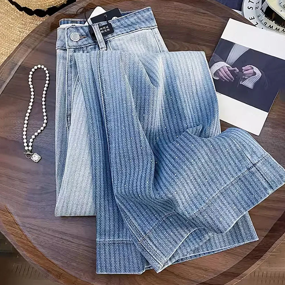 

Широкие джинсы с блестящими заклепками, женские джинсовые брюки в синюю полоску с бриллиантовым градиентом, новинка 2025 года, модные прямые свободные джинсы с высокой талией