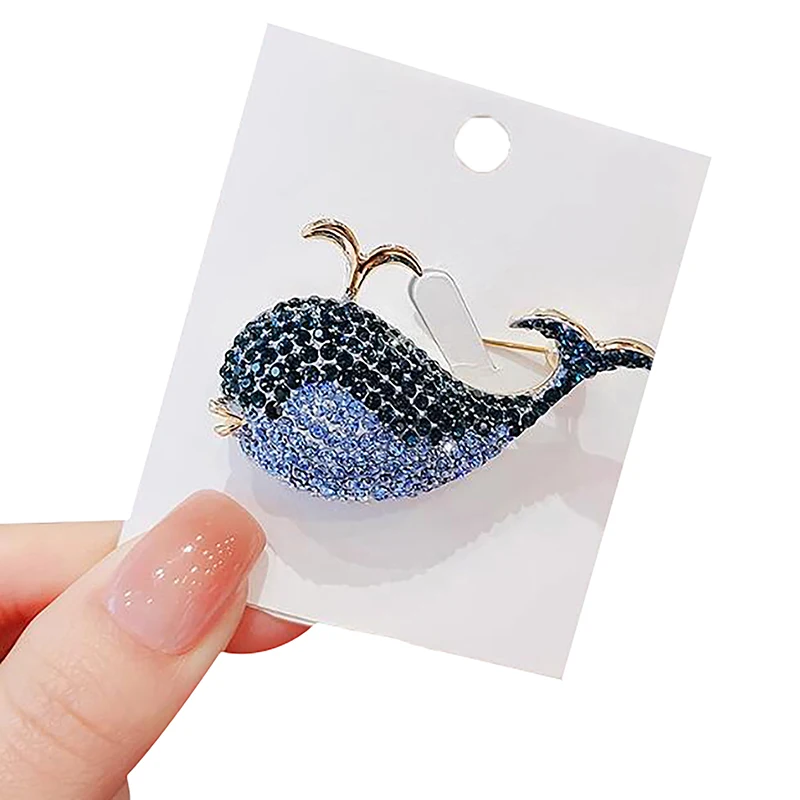 1PC Shining Rhinestone Whale Brooches For Women Men Fashion Lapel Pins Corsage Clothing Accessories Jewelry Delicate Cute Badge