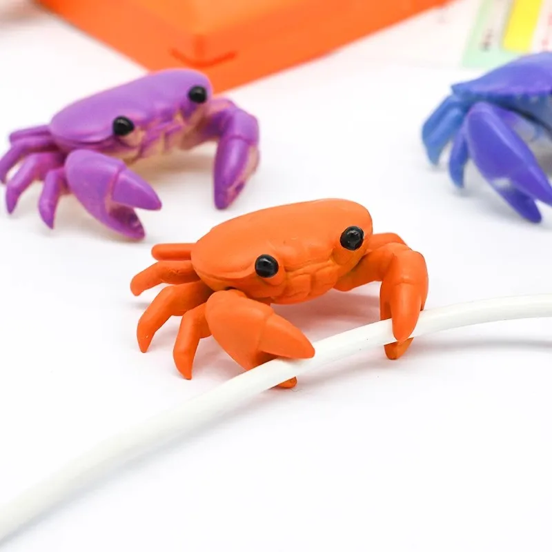 Twisted egg crab companion clamp wire ornament