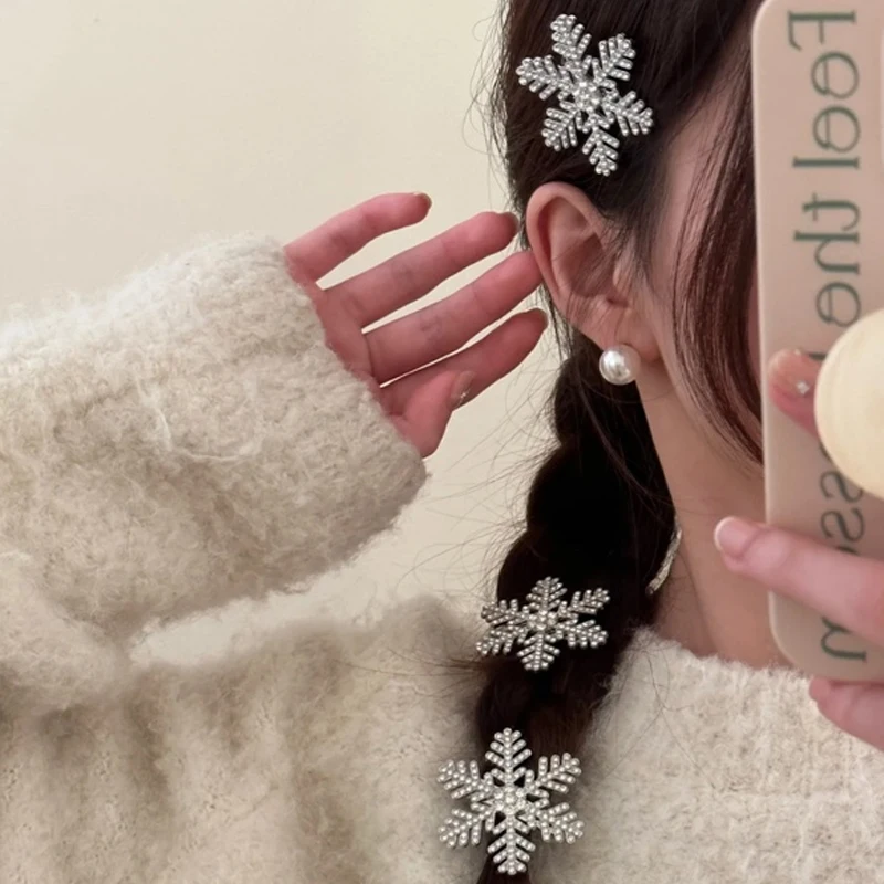 10PCS Winter Snowflake Pearl Hair Clip Shiny Christmas Hairpins Bobby Pin Women Fashion Cute Pearl Barrettes Headwear Accessory