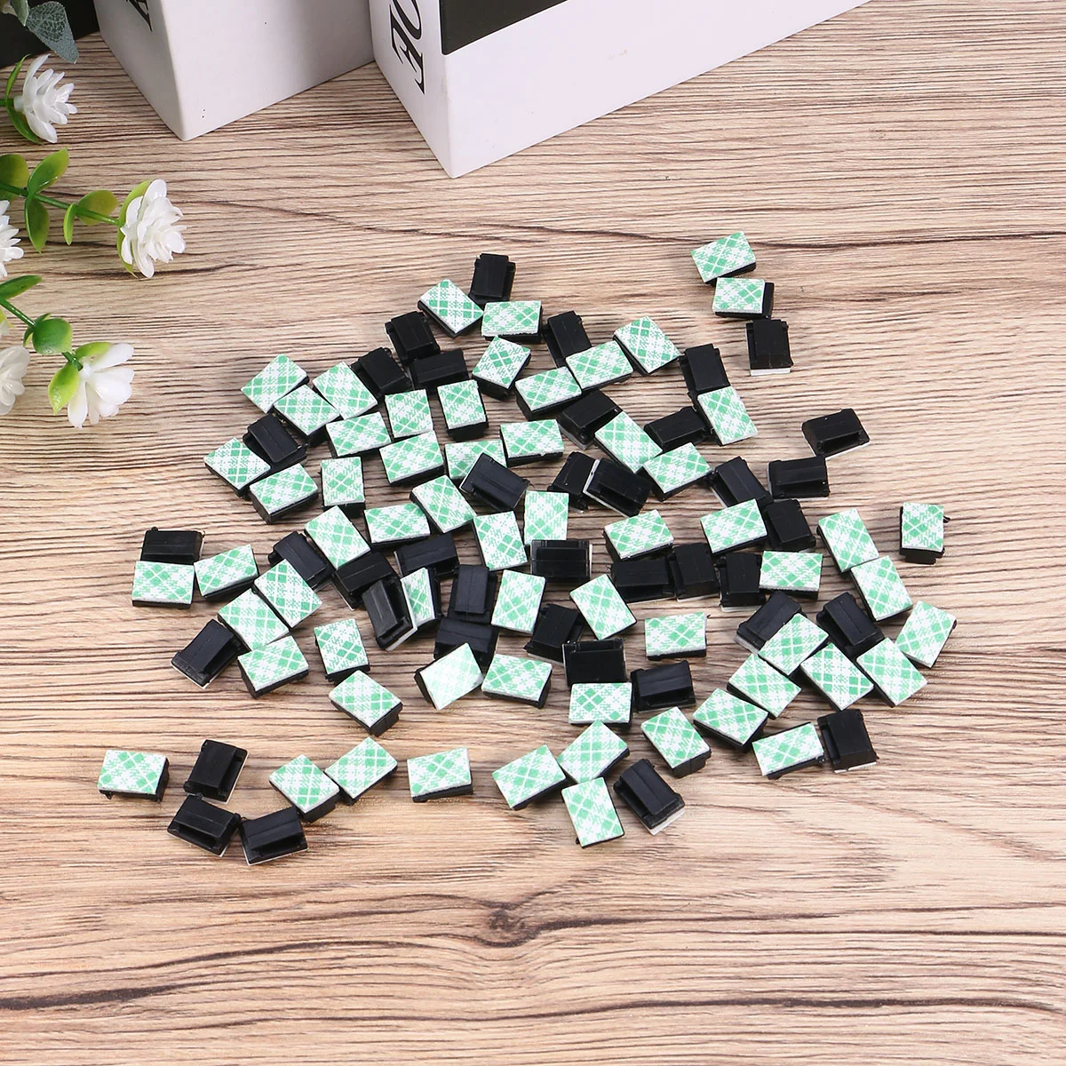 

100pcs Adhesive Cable Clips Wire Clips Drop Cable Clamps Wire Cord Holder Cable Fixed Organizer (Black)