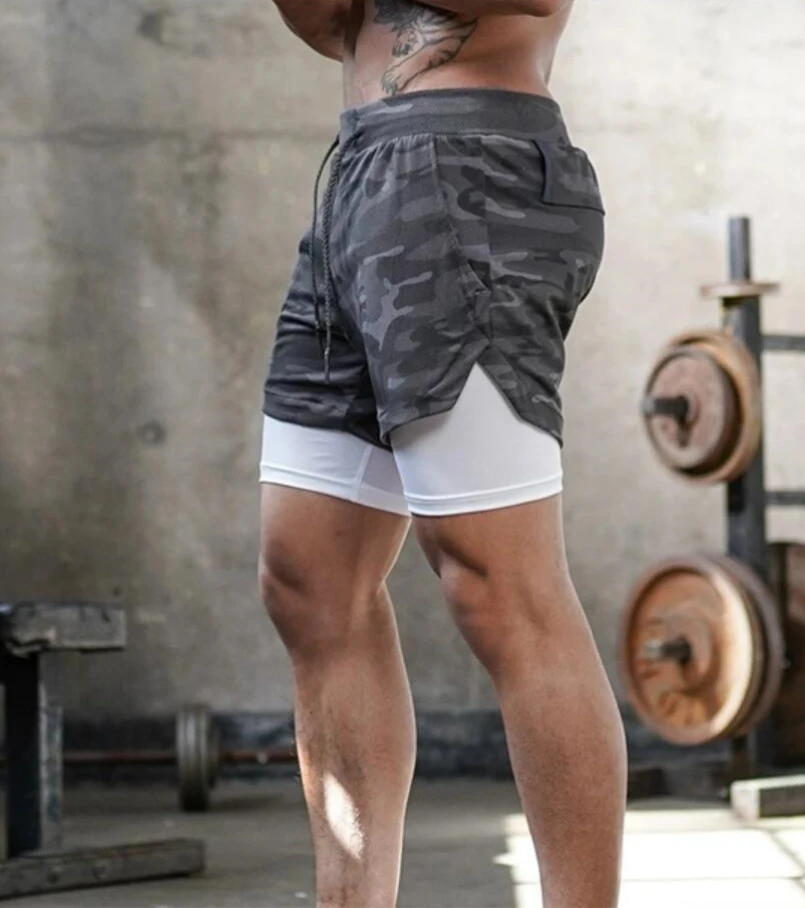 Pantalones cortos finos de entrenamiento doble para hombre, shorts deportivos transpirables, elásticos de secado rápido, Verano