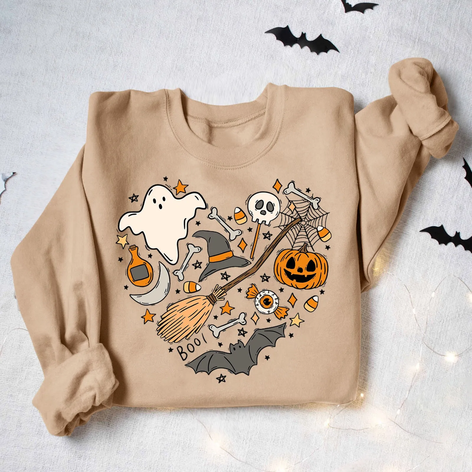 

Cute Love Halloween Sweatshirt Women Halloween Heart Hoodied Halloween Shit Cool Ghost Tee Spooky Top Unisex Casual Sweatshirt