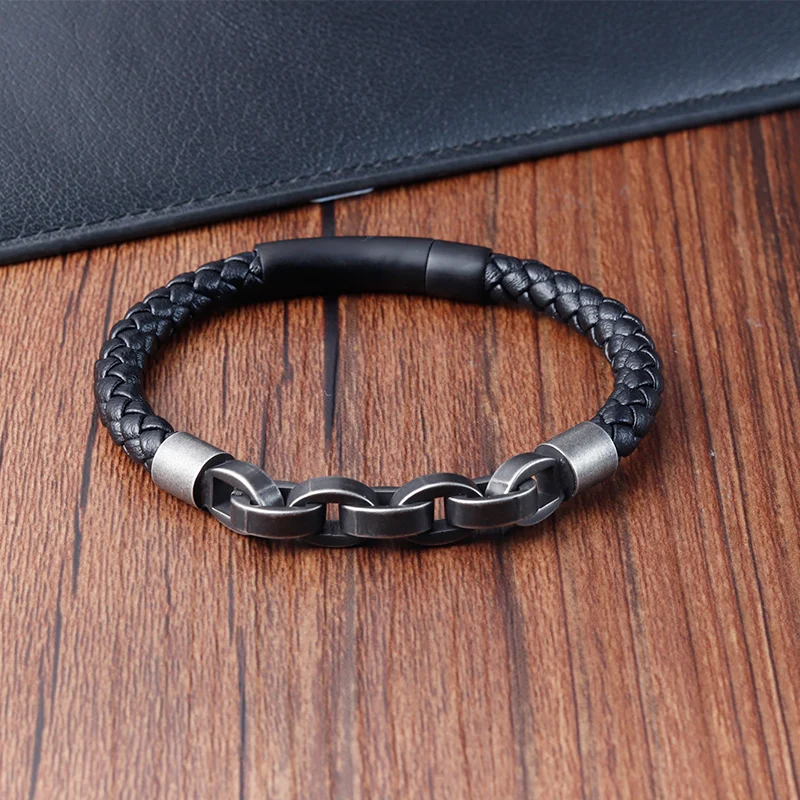 Leather Bracelet Infinity Shape Special Popular Pattern Men\'s Bracelet for Men Stainless Steel Jewelry Accessories Gift