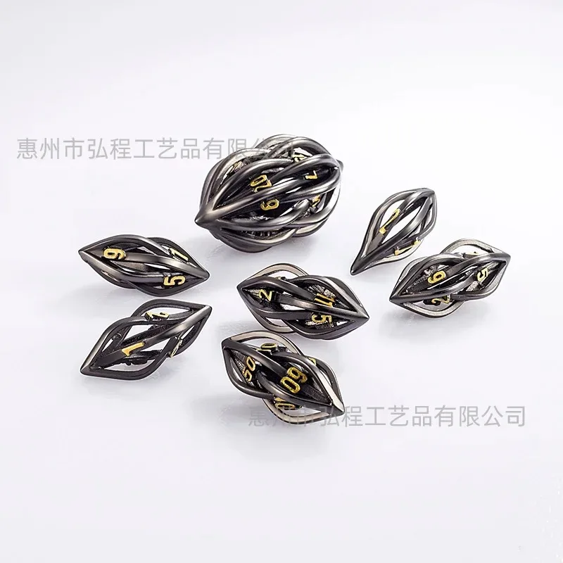 

7pcs Metal Dice Set for DND RPG Games Cthulhu Themed Hollowed-Out Polyhedral Dice Dungeons and Dragons Dice for Tabletop Gaming