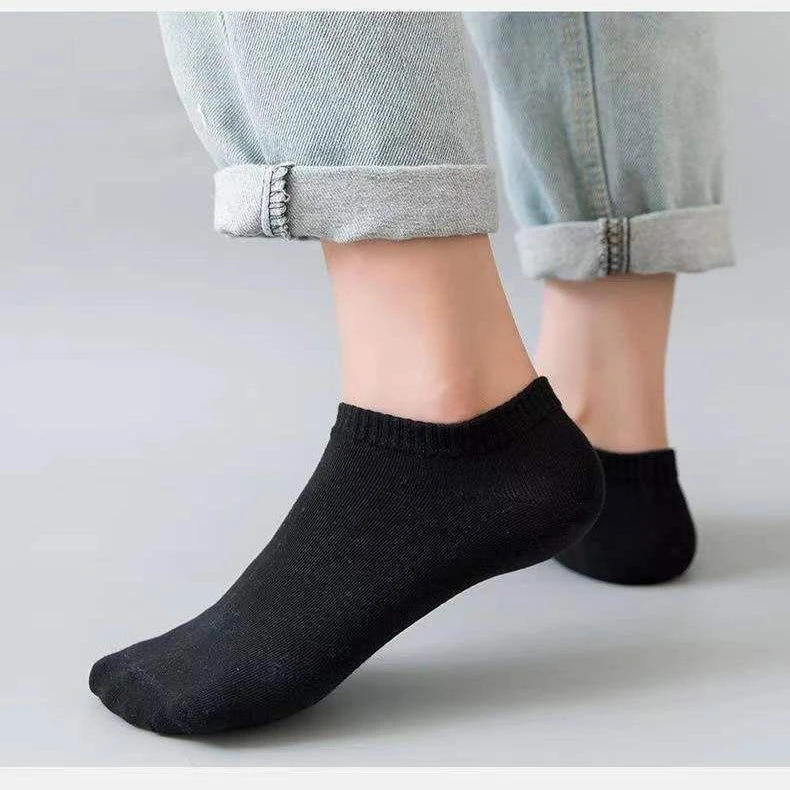 Thumbnail 3 - #19 Best Socks to Buy In 2026