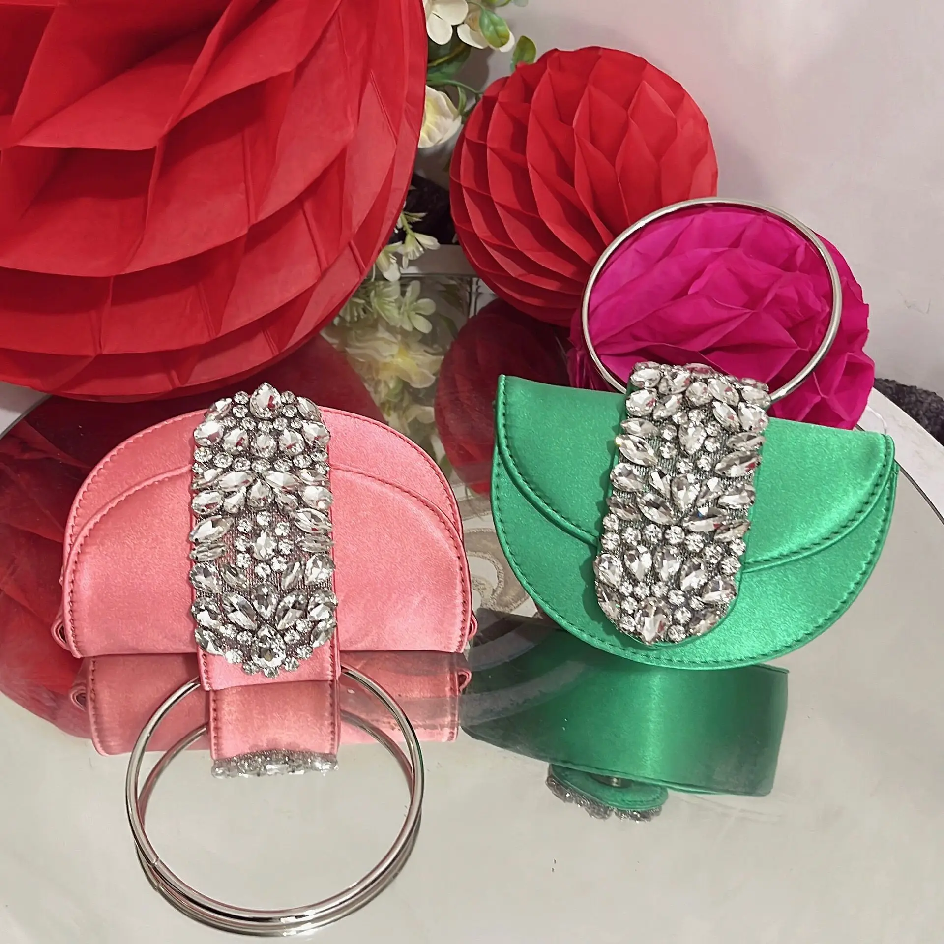 

Luxury Designer Glitter Diamond Floral Women's Handbag Crystal Rhinestones Evening Bag Wedding Party Clutch Purse Crossbody Bag