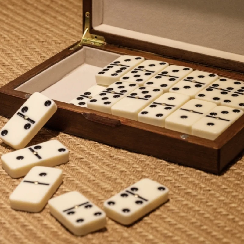New High Quality Classic Dominoes Set Wood Arithmetic Party Game Parent-Child Desktop Game Puzzle Toys Board Game Birthday Gifts