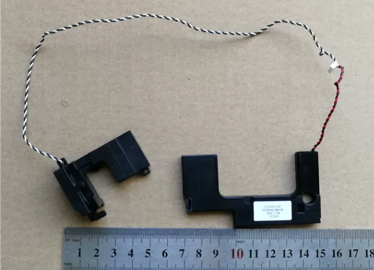 

New laptop built-in speaker for samsung 200B5B 200B5A 400B5B 600B5B 600B5C BA96-05423A