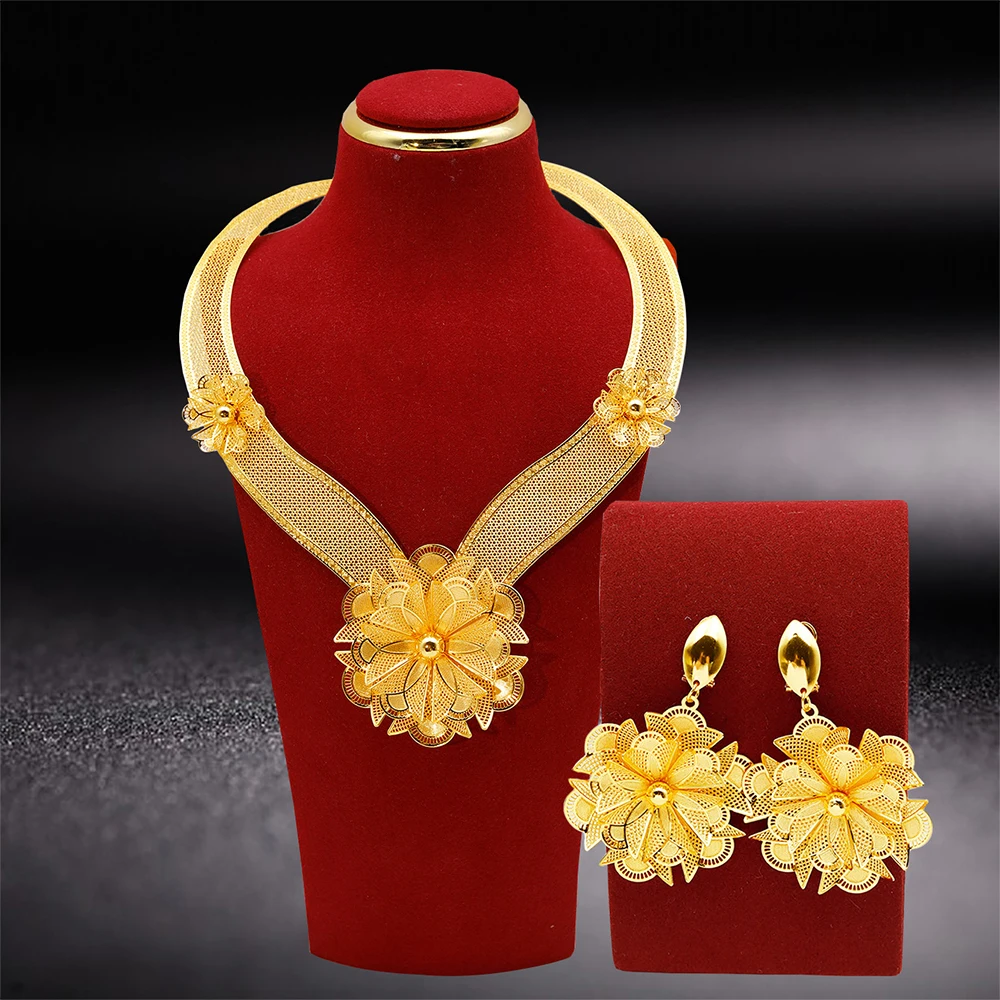 

Retro Set Exaggerate Earrings Necklace Golden Color Trendy Jewelry Women Party Gifts Dubai African Hot Sale Design Necklace