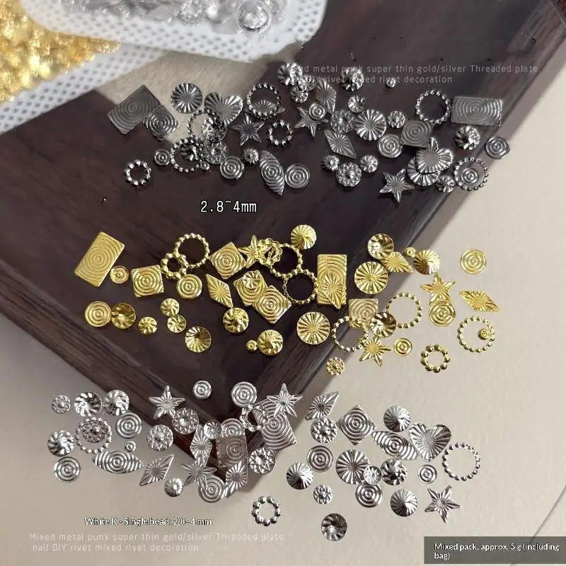 /Kuz/1 Bag Retro Metal Geometric Thread Rivet Nail Art Accessories Punk Style Circles Pentagram Heart Sequin Decoration Tools