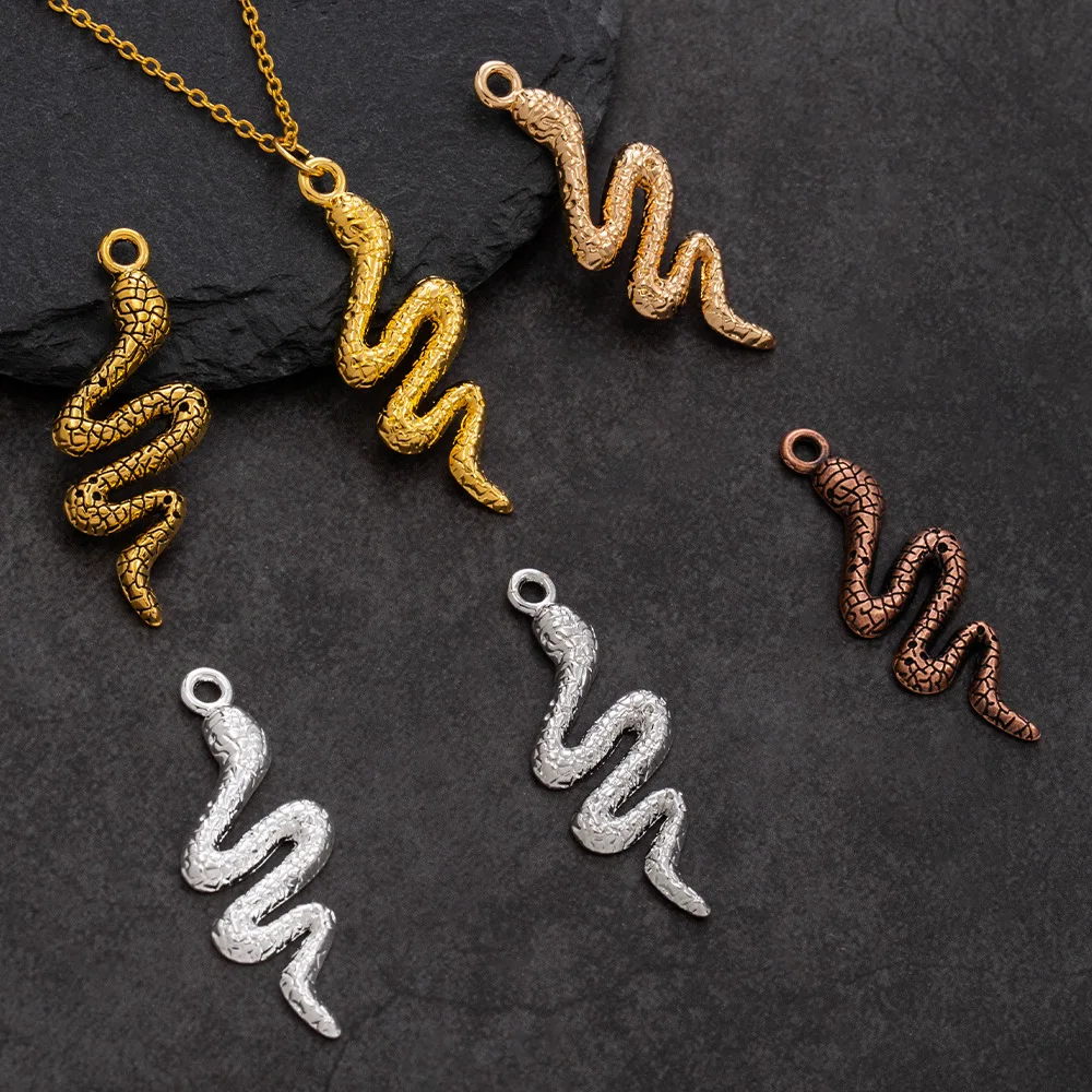 

New Snake Year necklace pendant, multi-color snake-shaped diy alloy jewelry accessory for the New Year