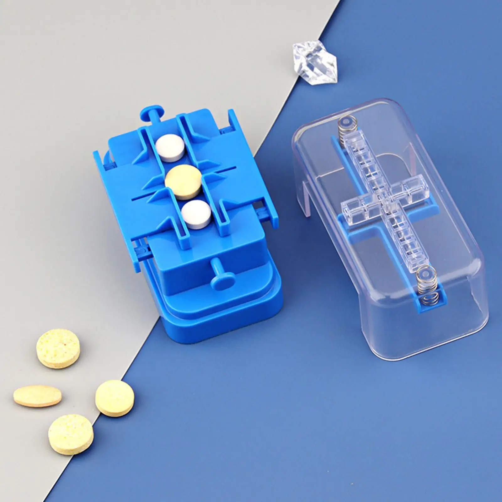 Quarter Medicine Pill Cutter Box Portable Drug Box Grinder Splitter Medicine Pill Holder Tablet Cutter Splitter For Round Pills