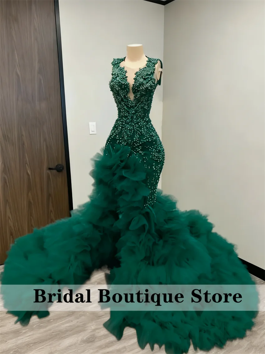

New Arrival 2026 Green Diamonds Prom Dresses Sparkly Beads Sequin Gowns For Black Girls Ruffles Gala Wedding Gowns Customized