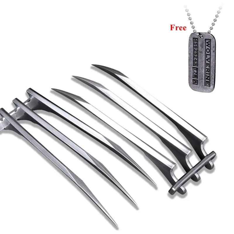 

MINISO Adult X-Men Wolverine Military Card Necklace Wolf Claws Superhero Wolverine Accessory Halloween Party Cosplay Props