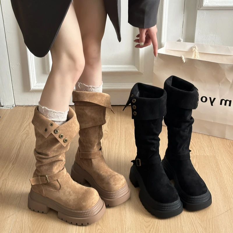 Retro Ruched Leather Long Boots for 2026 Winter, Fashionable and Versatile Style Round Head Platform Thick-soled Women's Boots