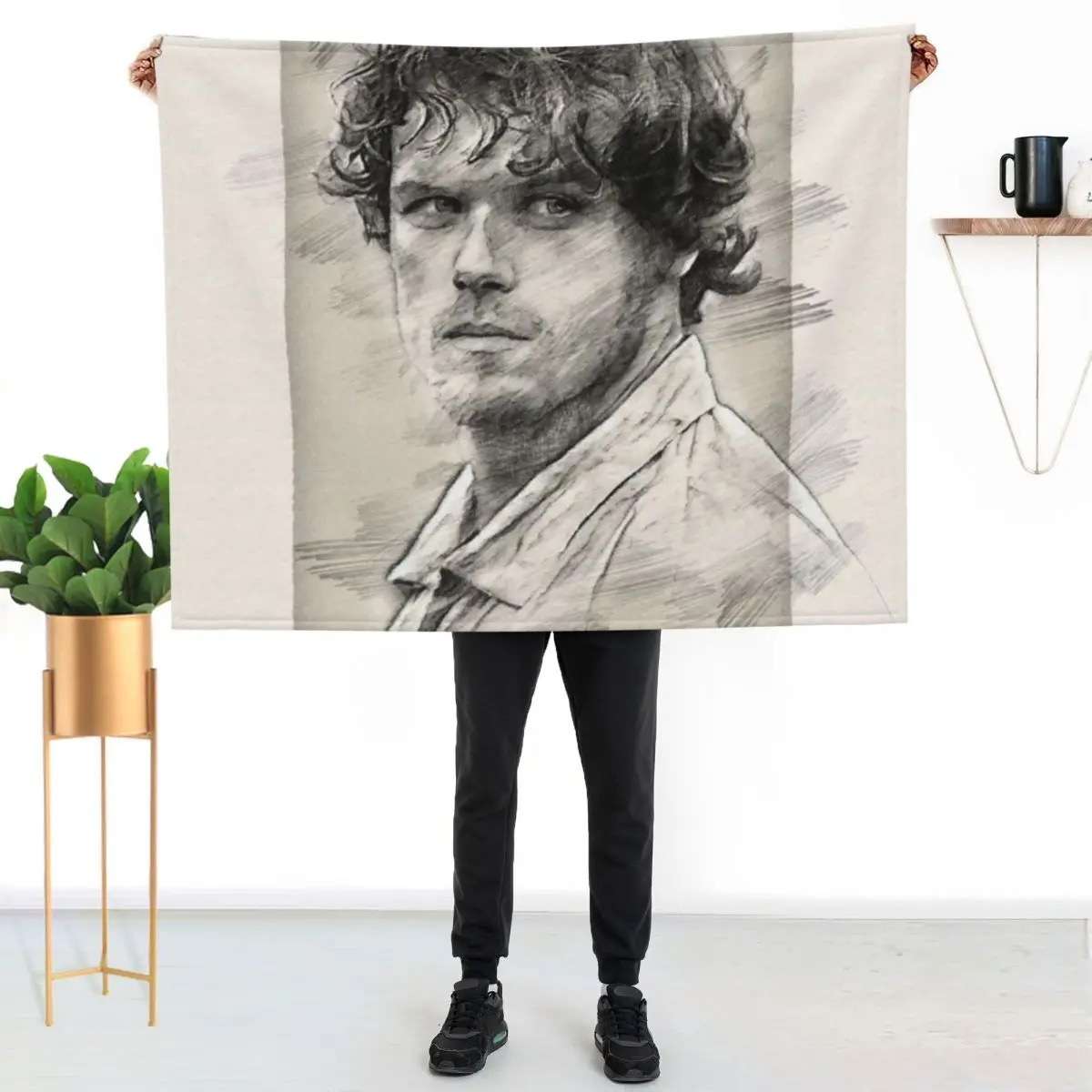 Sam Heughan - Jamie Fraser Throw Blanket Bed Fashionable halloween blankets ands Thins Flannels Blankets