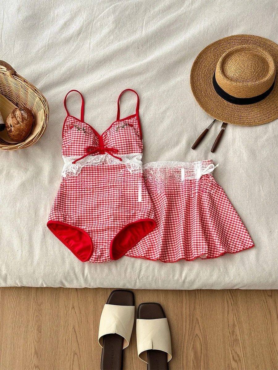 Sea Sparkle Lace Bikini Women's One-Piece Swimsuit Waist-Cinching Strap High Aesthetic Value Slimming White-enhancing