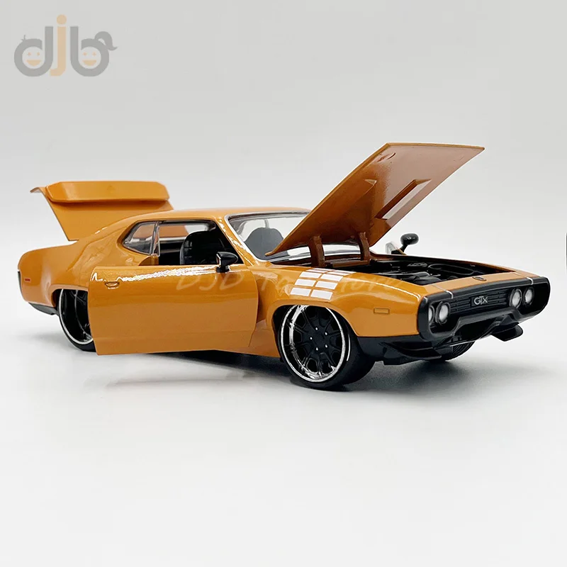 1:24 Diecast Car Model Toy PLymouth GTX Miniature Replica For Collection