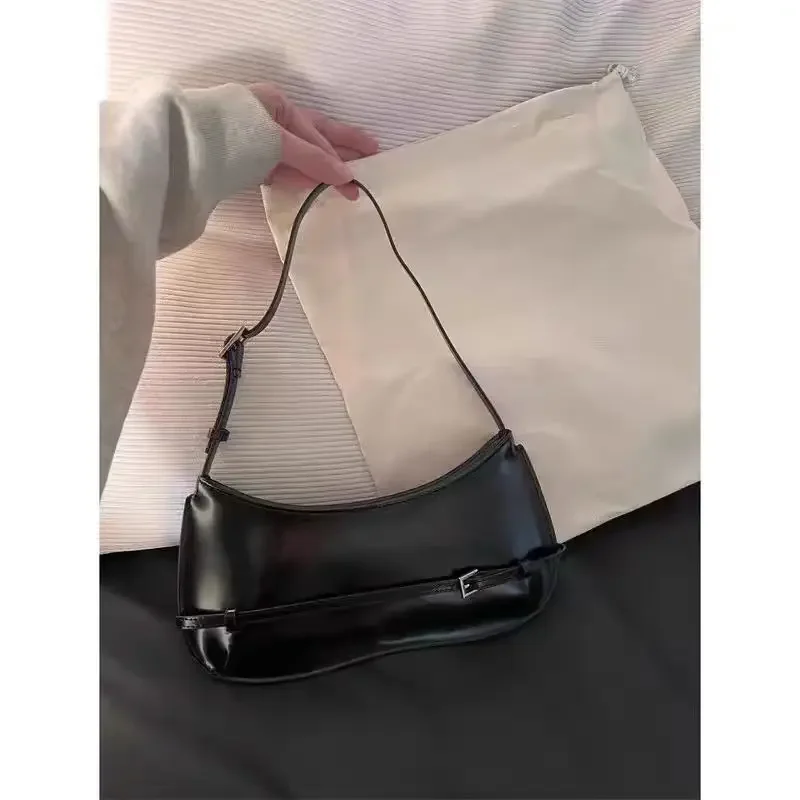 2024 new fashion shoulder bag niche high-grade underarm bag baguette bag women